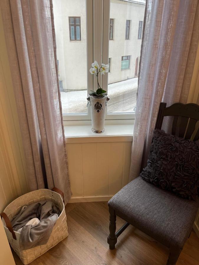 Light Home Apartment Alesund With Free Parking Экстерьер фото
